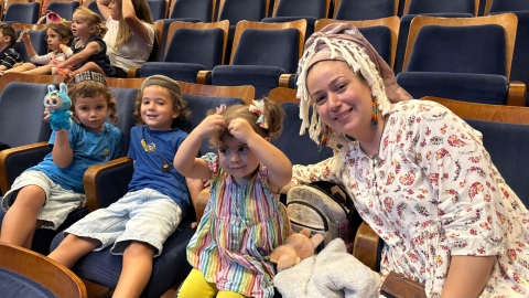 בת-ים מצדיעה הקרנת סרט חגיגית לילדי משפחות המילואים6.jpeg