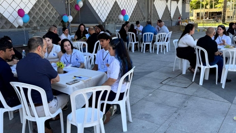 ראשת העיר ליום אחד מועצת הנוער העירונית החליפה את הנהגת בעיר במסגרת יום חילופי השלטון (2).jpeg
